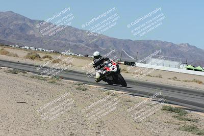 media/Oct-30-2025-Racers Edge (Thu) [[dabbdaf680]]/3-B Group/Session 3 (Turn 15 Inside)/